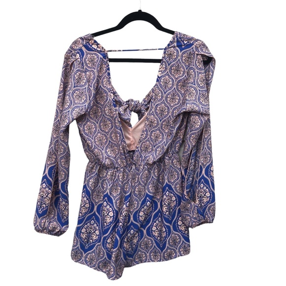 Agaci Bohemian Print Long Sleeve Romper size Medium - Picture 7 of 9